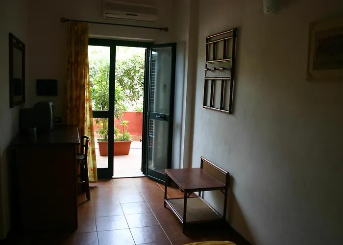 Casa Vacanze Marzano * טרופאה